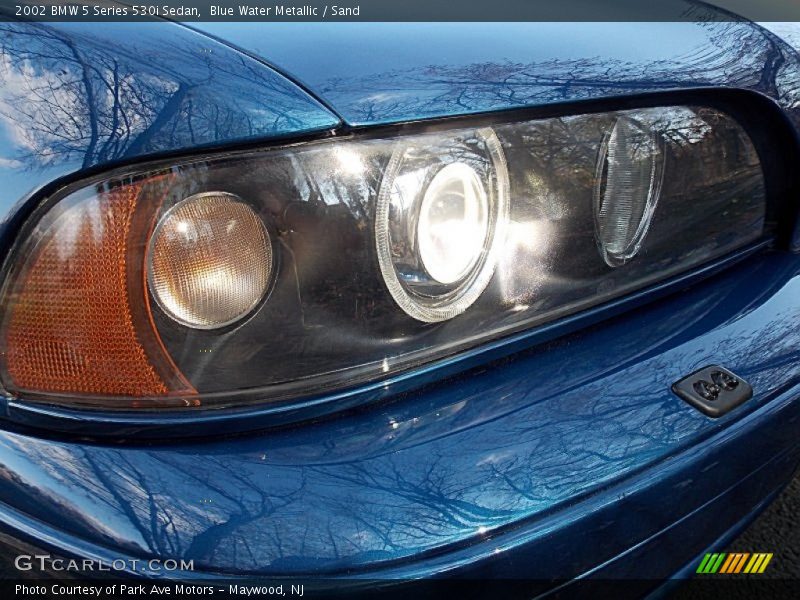 Blue Water Metallic / Sand 2002 BMW 5 Series 530i Sedan