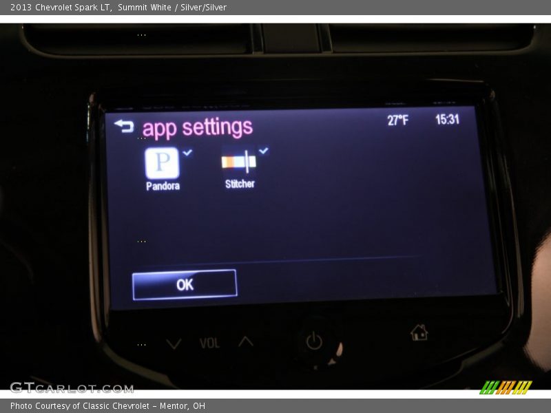 Summit White / Silver/Silver 2013 Chevrolet Spark LT
