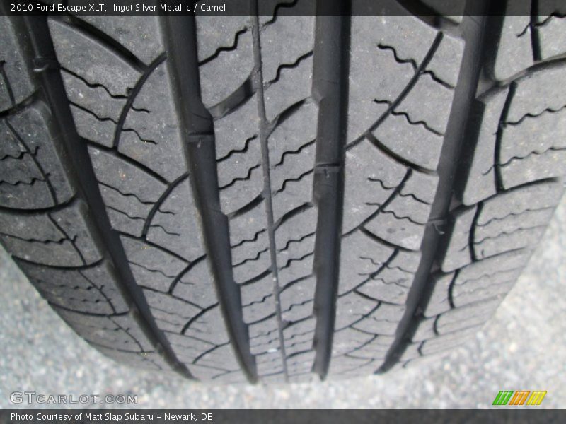 Ingot Silver Metallic / Camel 2010 Ford Escape XLT