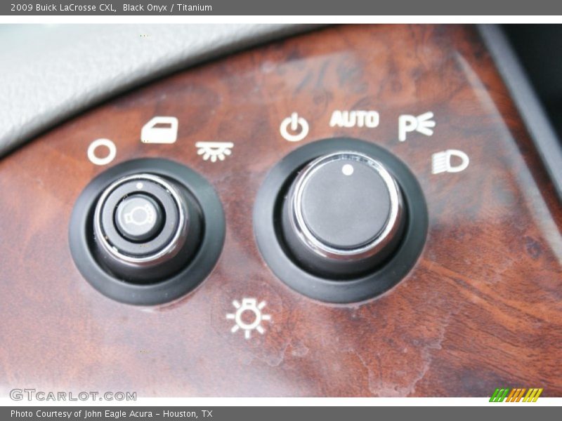 Black Onyx / Titanium 2009 Buick LaCrosse CXL