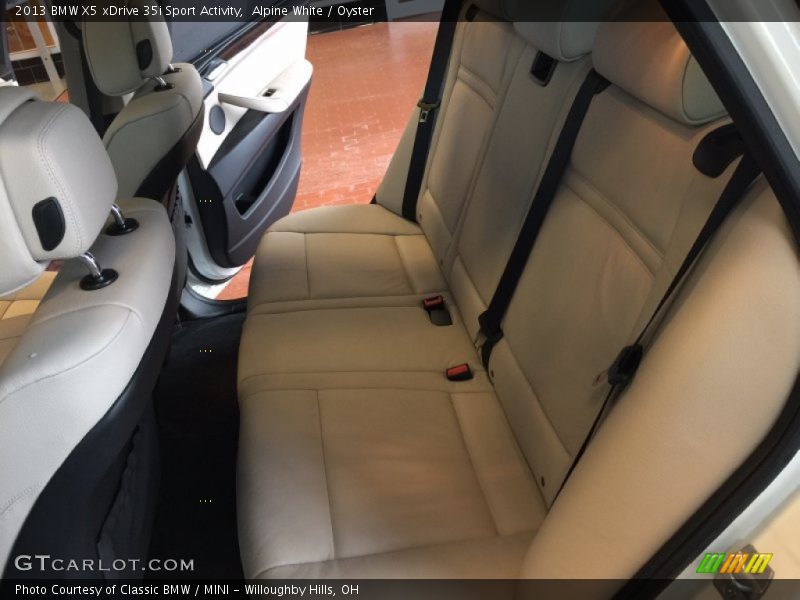 Alpine White / Oyster 2013 BMW X5 xDrive 35i Sport Activity