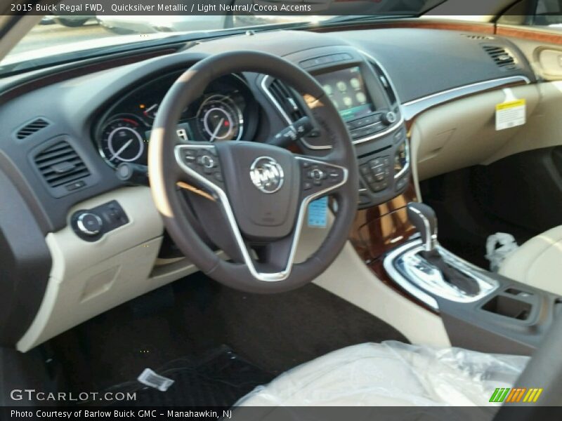 Quicksilver Metallic / Light Neutral/Cocoa Accents 2015 Buick Regal FWD