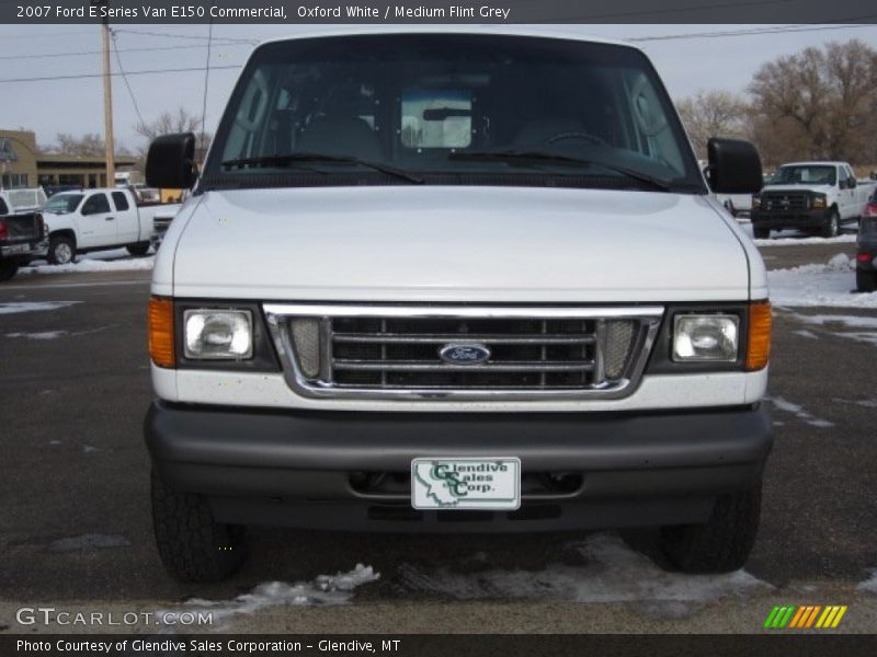 Oxford White / Medium Flint Grey 2007 Ford E Series Van E150 Commercial