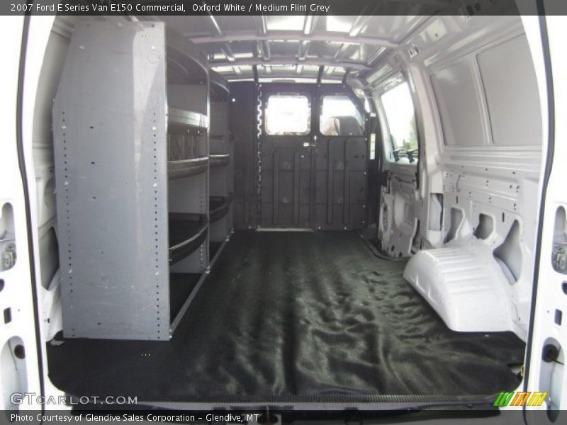 Oxford White / Medium Flint Grey 2007 Ford E Series Van E150 Commercial