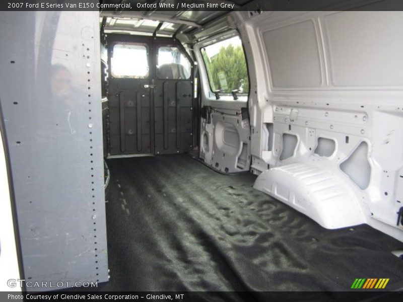 Oxford White / Medium Flint Grey 2007 Ford E Series Van E150 Commercial