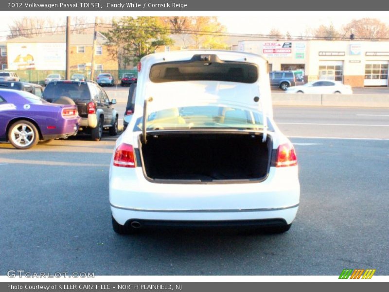 Candy White / Cornsilk Beige 2012 Volkswagen Passat TDI SEL