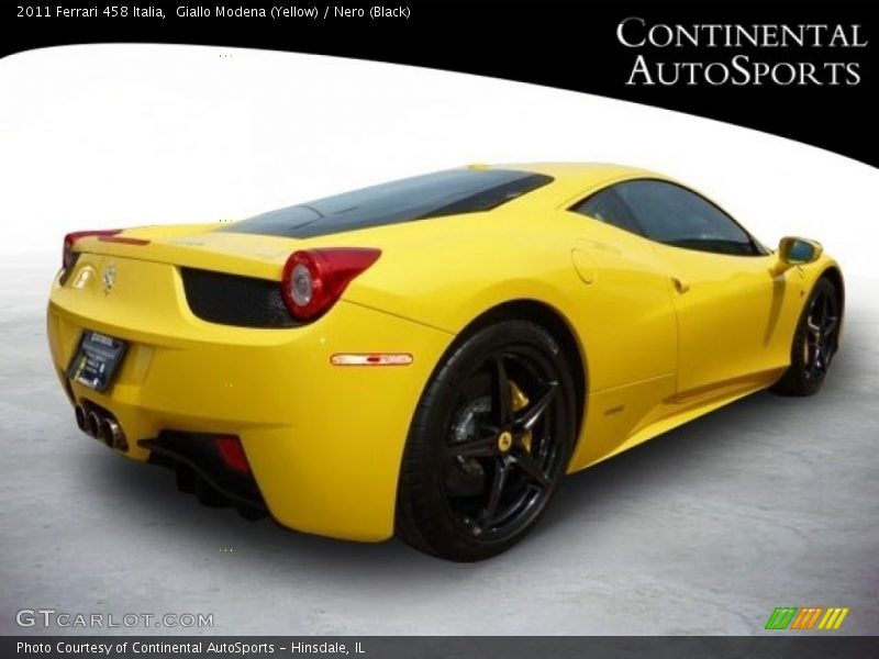 Giallo Modena (Yellow) / Nero (Black) 2011 Ferrari 458 Italia