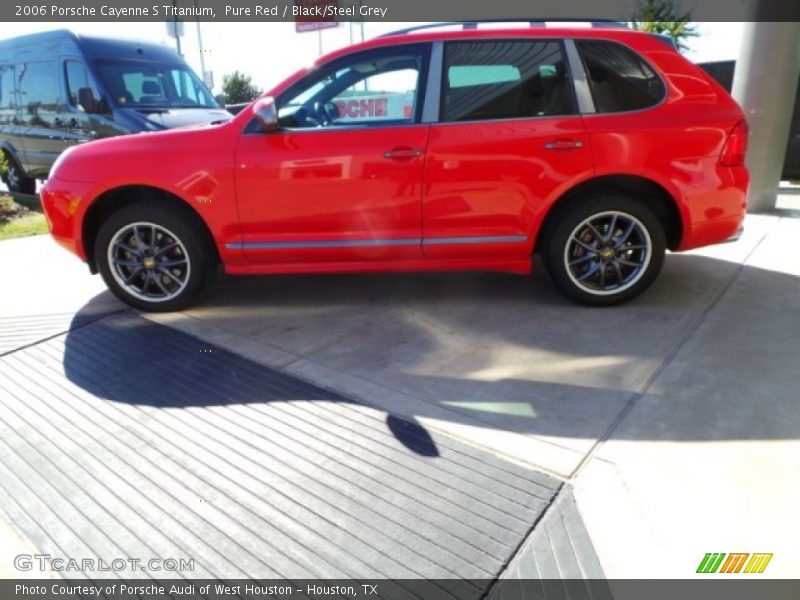 Pure Red / Black/Steel Grey 2006 Porsche Cayenne S Titanium