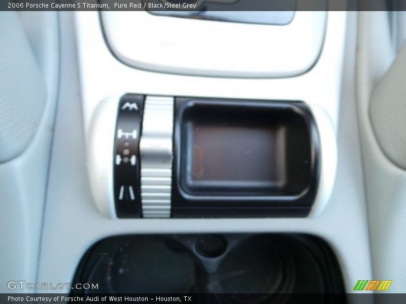 Pure Red / Black/Steel Grey 2006 Porsche Cayenne S Titanium