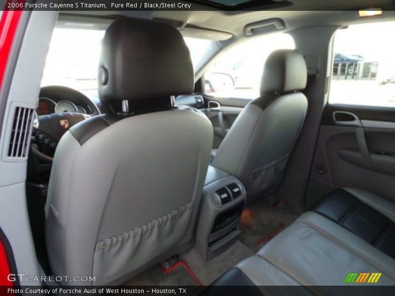 Pure Red / Black/Steel Grey 2006 Porsche Cayenne S Titanium