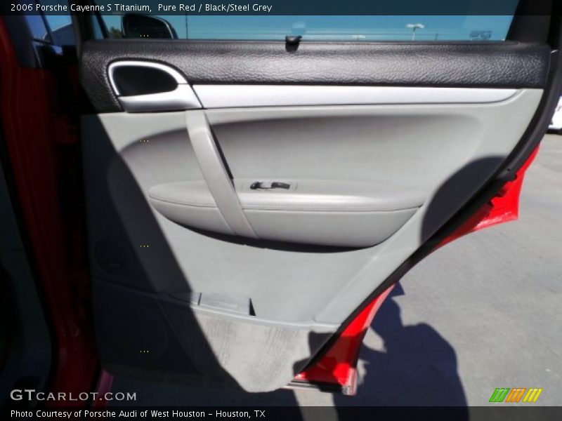 Pure Red / Black/Steel Grey 2006 Porsche Cayenne S Titanium