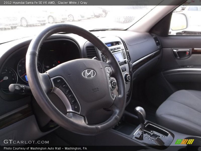 Glacier White / Gray 2012 Hyundai Santa Fe SE V6 AWD