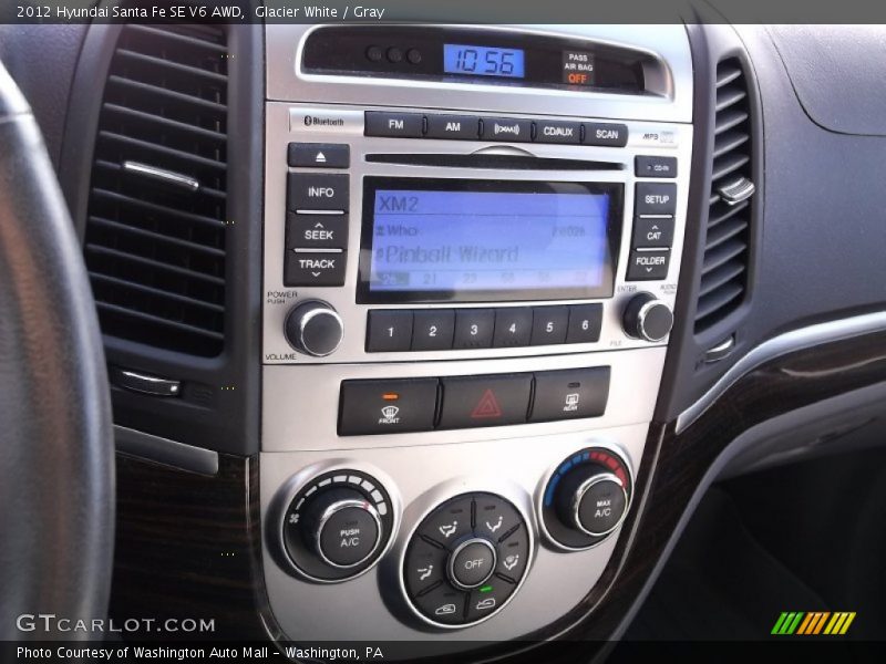 Glacier White / Gray 2012 Hyundai Santa Fe SE V6 AWD