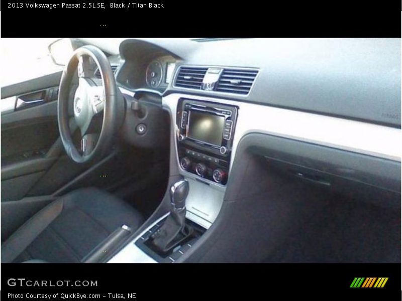 Black / Titan Black 2013 Volkswagen Passat 2.5L SE
