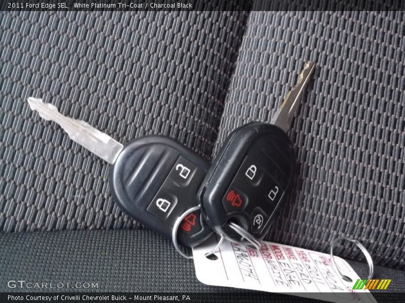 White Platinum Tri-Coat / Charcoal Black 2011 Ford Edge SEL