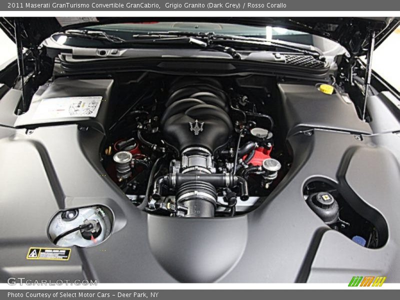 Grigio Granito (Dark Grey) / Rosso Corallo 2011 Maserati GranTurismo Convertible GranCabrio