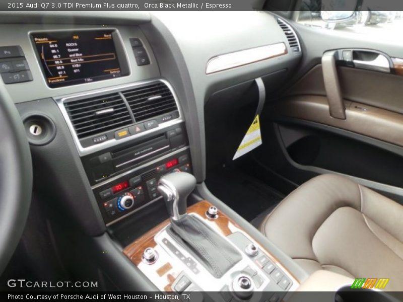 Orca Black Metallic / Espresso 2015 Audi Q7 3.0 TDI Premium Plus quattro