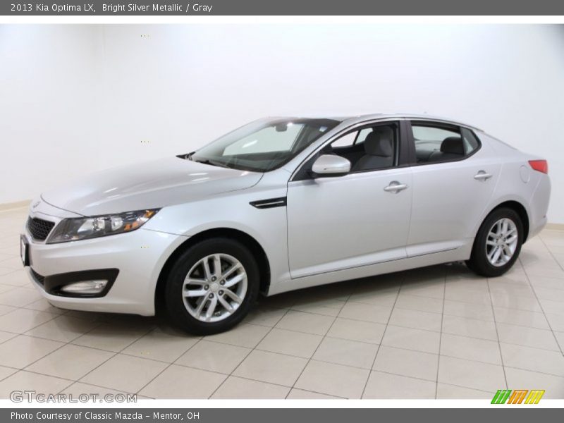 Front 3/4 View of 2013 Optima LX