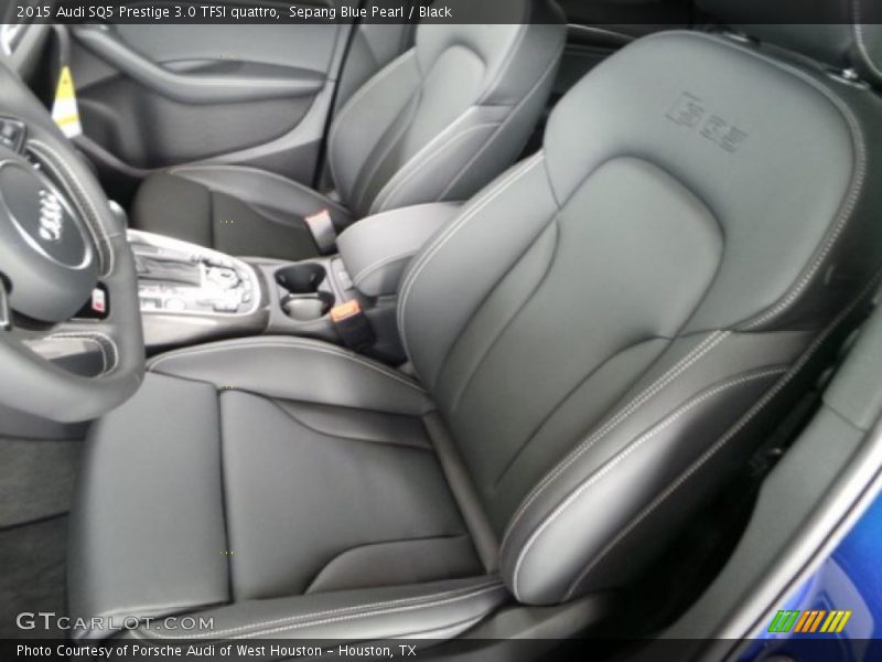 Front Seat of 2015 SQ5 Prestige 3.0 TFSI quattro
