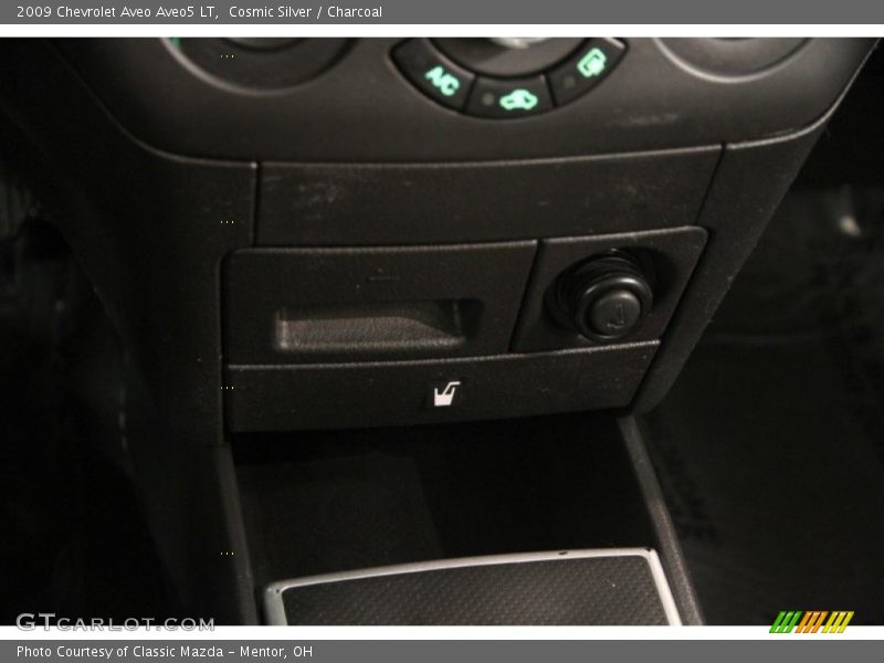 Cosmic Silver / Charcoal 2009 Chevrolet Aveo Aveo5 LT