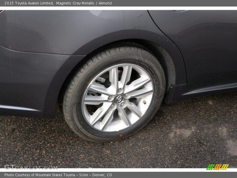 Magnetic Gray Metallic / Almond 2015 Toyota Avalon Limited