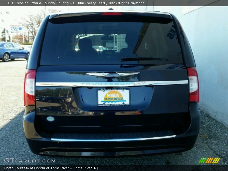Blackberry Pearl / Black/Light Graystone 2011 Chrysler Town & Country Touring - L