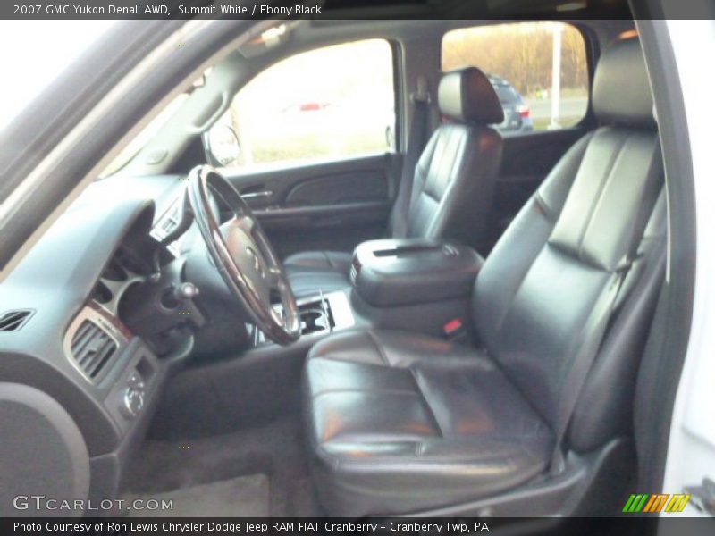 Summit White / Ebony Black 2007 GMC Yukon Denali AWD