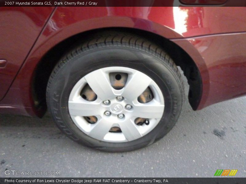 Dark Cherry Red / Gray 2007 Hyundai Sonata GLS