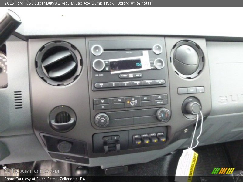 Oxford White / Steel 2015 Ford F550 Super Duty XL Regular Cab 4x4 Dump Truck