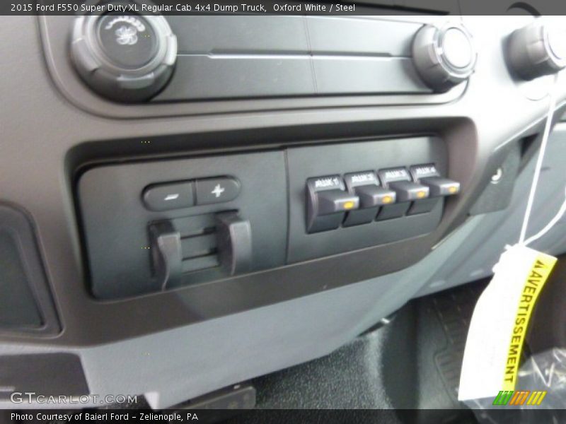 Oxford White / Steel 2015 Ford F550 Super Duty XL Regular Cab 4x4 Dump Truck