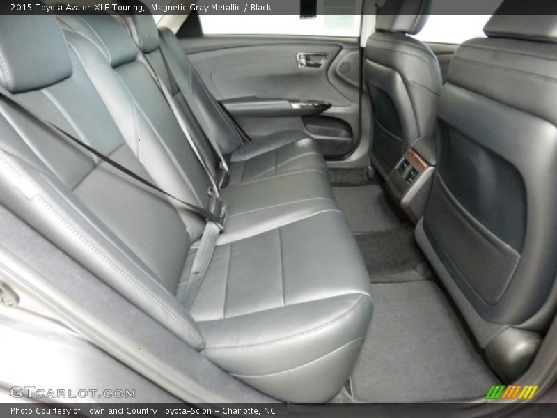 Magnetic Gray Metallic / Black 2015 Toyota Avalon XLE Touring