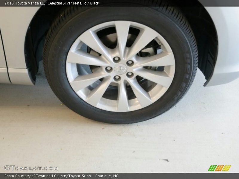 Celestial Silver Metallic / Black 2015 Toyota Venza LE