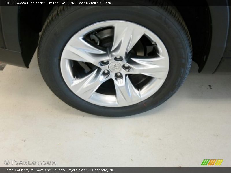 Attitude Black Metallic / Black 2015 Toyota Highlander Limited