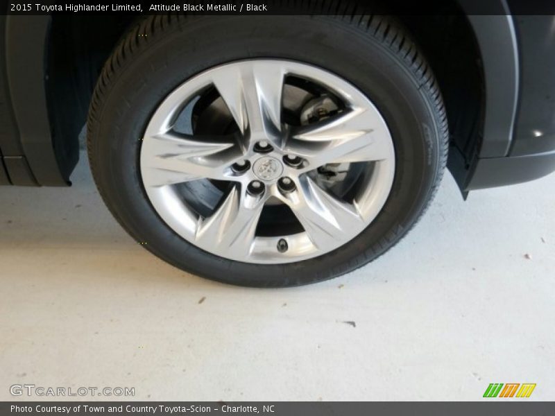 Attitude Black Metallic / Black 2015 Toyota Highlander Limited