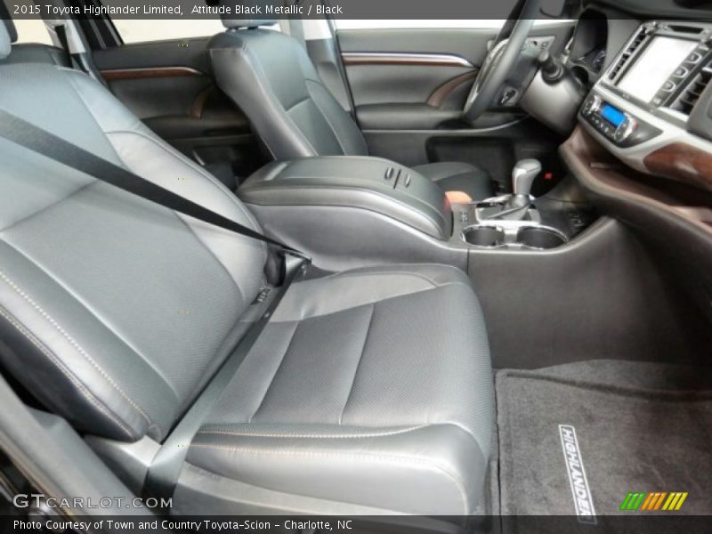 Attitude Black Metallic / Black 2015 Toyota Highlander Limited