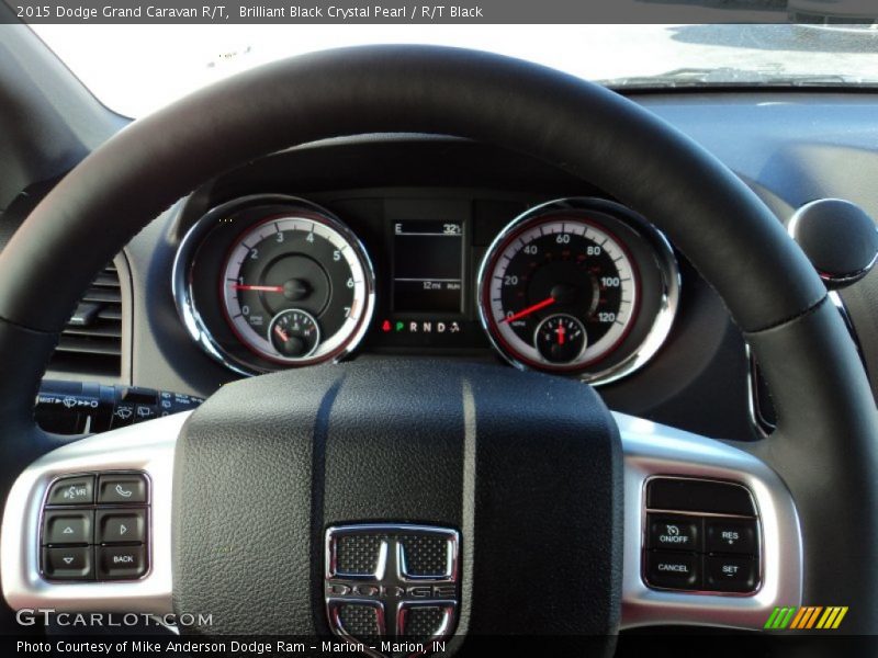 Brilliant Black Crystal Pearl / R/T Black 2015 Dodge Grand Caravan R/T