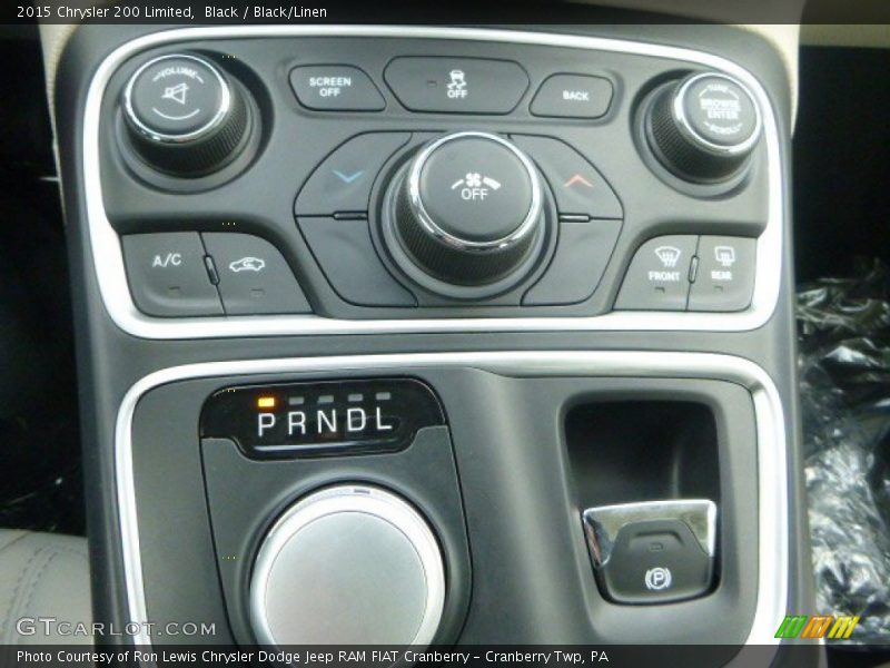 Black / Black/Linen 2015 Chrysler 200 Limited