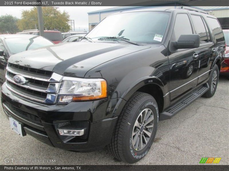 Tuxedo Black Metallic / Ebony 2015 Ford Expedition XLT
