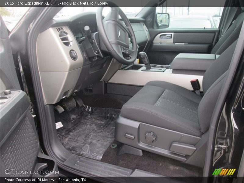 Tuxedo Black Metallic / Ebony 2015 Ford Expedition XLT