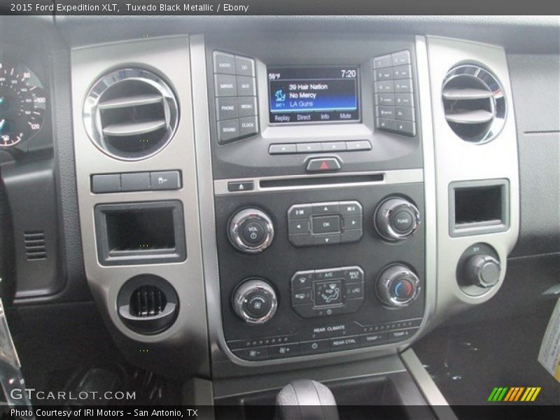 Tuxedo Black Metallic / Ebony 2015 Ford Expedition XLT