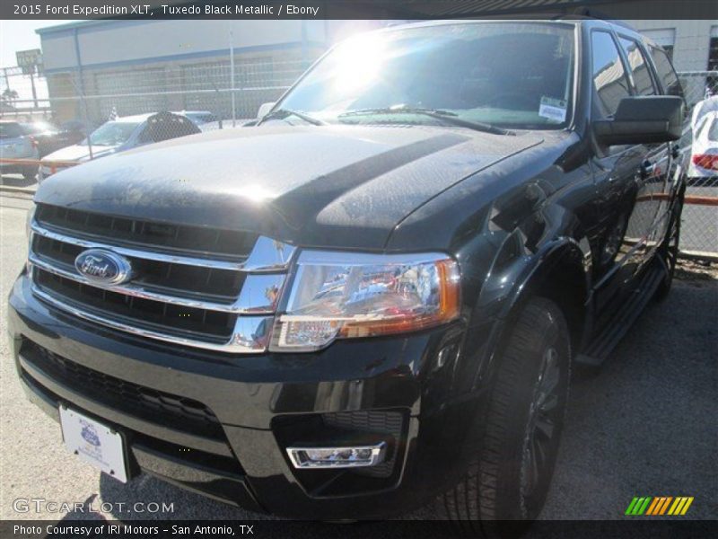 Tuxedo Black Metallic / Ebony 2015 Ford Expedition XLT