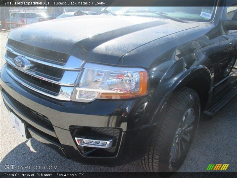 Tuxedo Black Metallic / Ebony 2015 Ford Expedition XLT