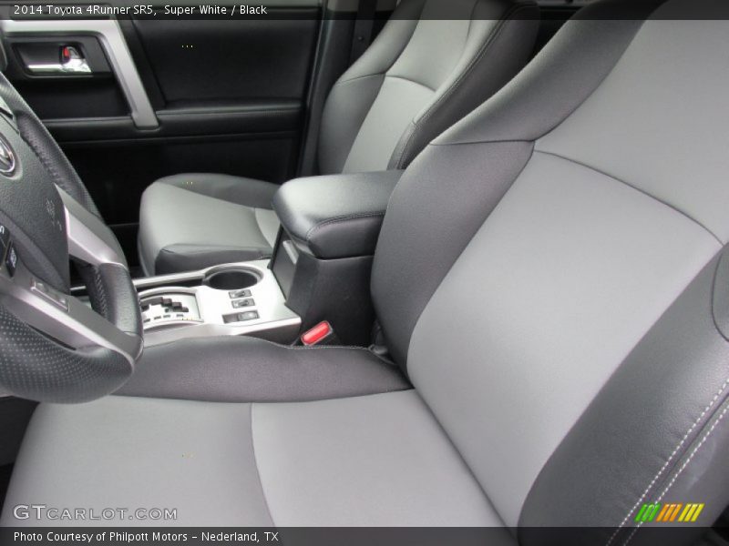 Super White / Black 2014 Toyota 4Runner SR5