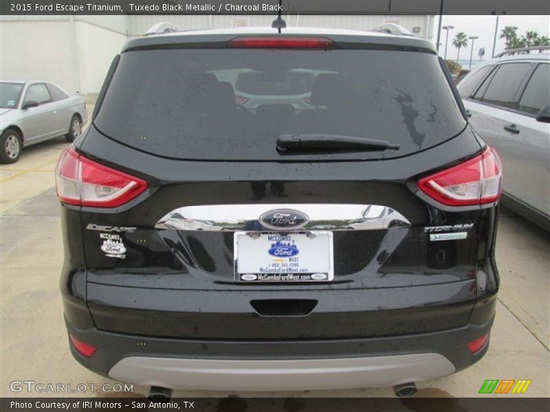 Tuxedo Black Metallic / Charcoal Black 2015 Ford Escape Titanium