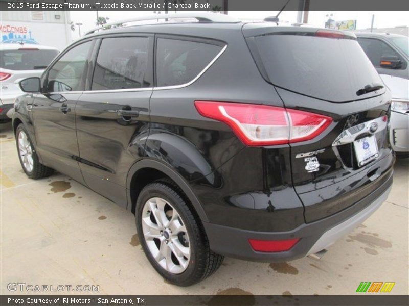 Tuxedo Black Metallic / Charcoal Black 2015 Ford Escape Titanium