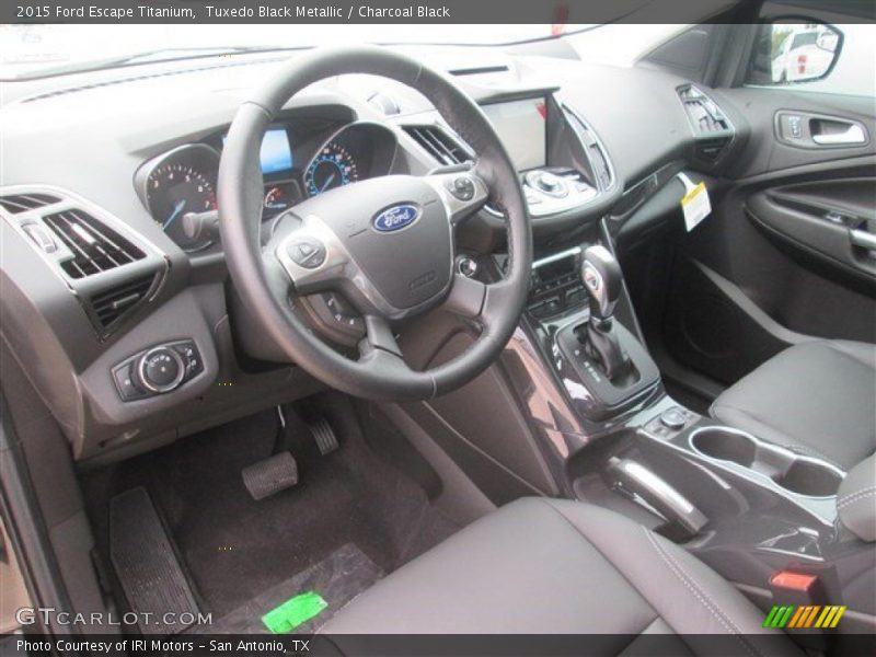Tuxedo Black Metallic / Charcoal Black 2015 Ford Escape Titanium