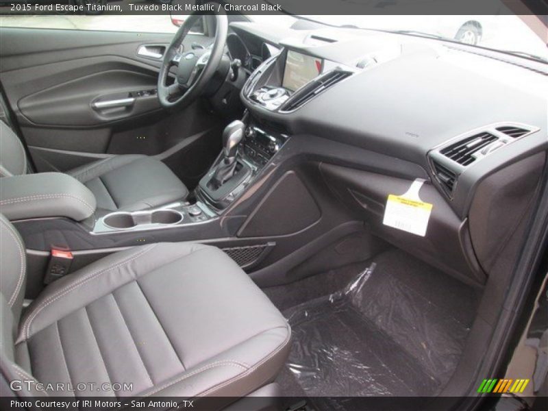 Tuxedo Black Metallic / Charcoal Black 2015 Ford Escape Titanium
