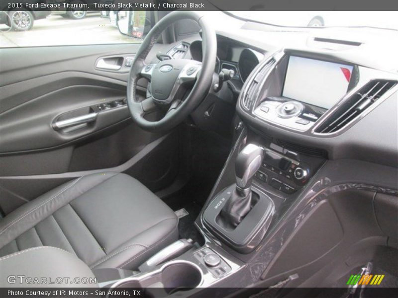 Tuxedo Black Metallic / Charcoal Black 2015 Ford Escape Titanium