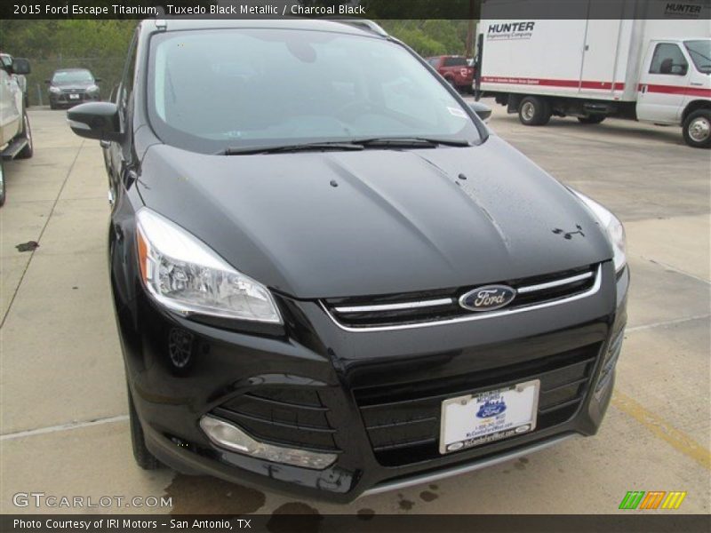 Tuxedo Black Metallic / Charcoal Black 2015 Ford Escape Titanium