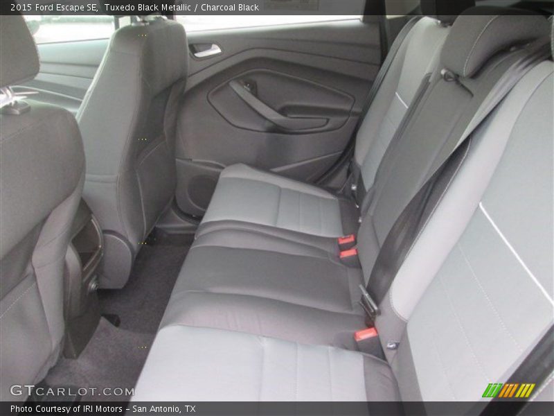 Tuxedo Black Metallic / Charcoal Black 2015 Ford Escape SE